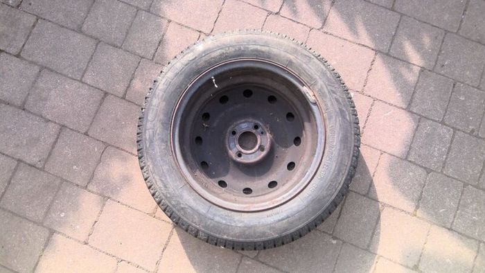 Dacia Logan tyre