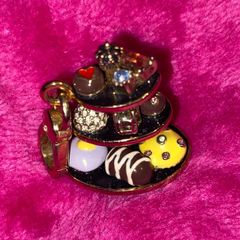 Juicy couture 3 tier dessert tray charm