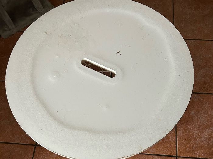 Free table