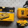 DeWalt 18V Fast Charger and 1 Battery 18V Image 3