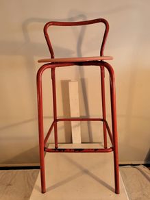 Tubuler Steel Bar Stool