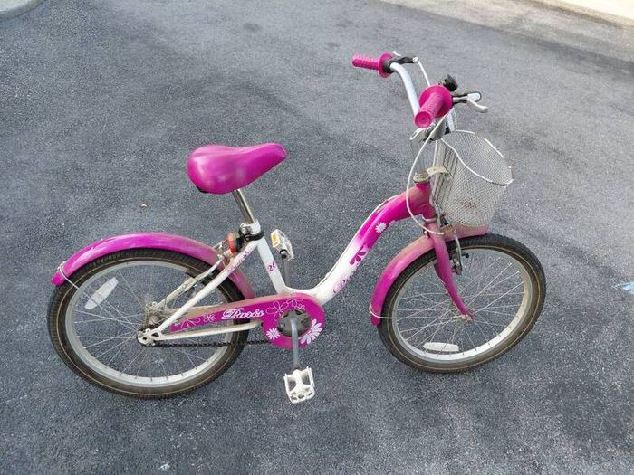 Girls Bicycle