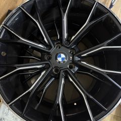 BMW alloys, 21 inch, practically new alloys, M performance