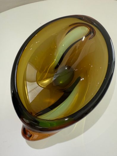 Large Czech Sommerso Art Glass Sculptural Bowl. c.1960s