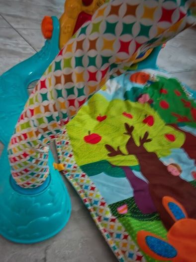 Play mat - interactive - tummy time mat