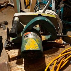 Makita Circular Saw