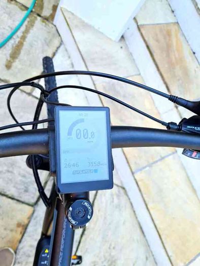 Electric Bike (Carrera Crossfire E)