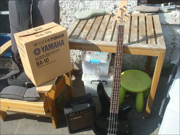 Yamaha Bass Guitar and Amp