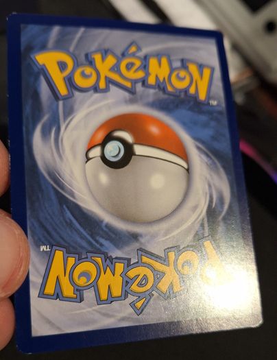 Zapdos (Generations 29) pokemon card