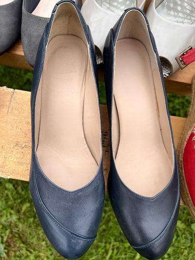 shoes leather Clarks