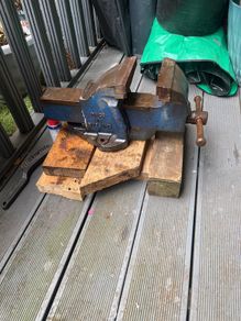 bench vice