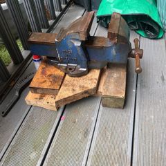 bench vice