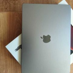 Macbook Pro M1 A2442 broken parts/spares