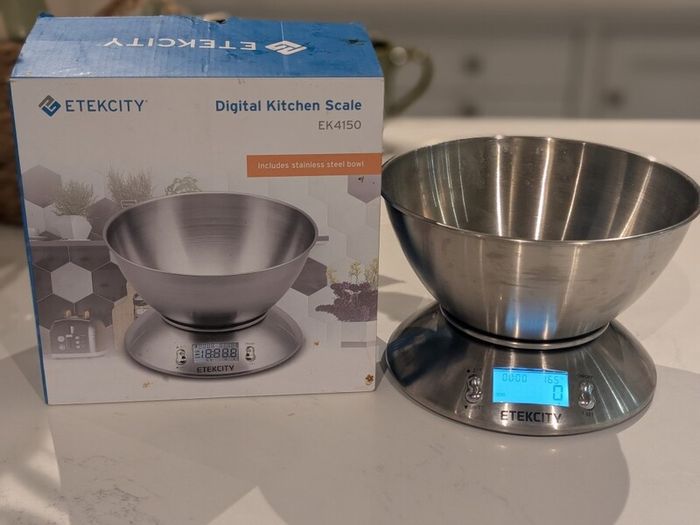 Electronic Kitchen Scales with Stainless Bowl