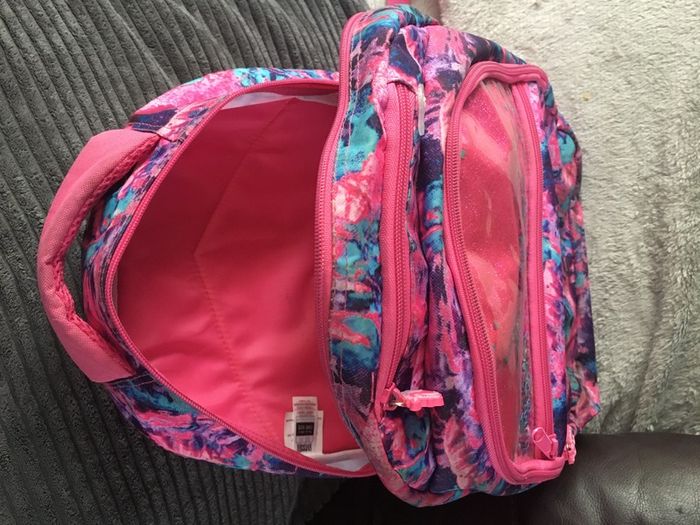Free School Bag For Sale in Clondalkin, Dublin from xkartomx
