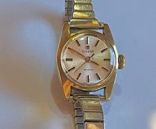 Vintage ladies Tissot Seastar Wristwatch