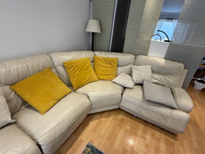 Leather corner sofa