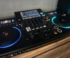 Reduced Reduced Opus Quad And Flight Case