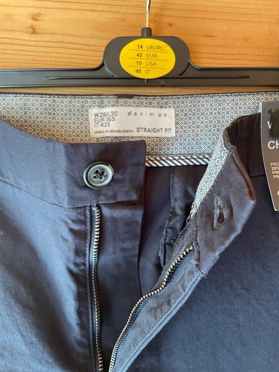 Chinos