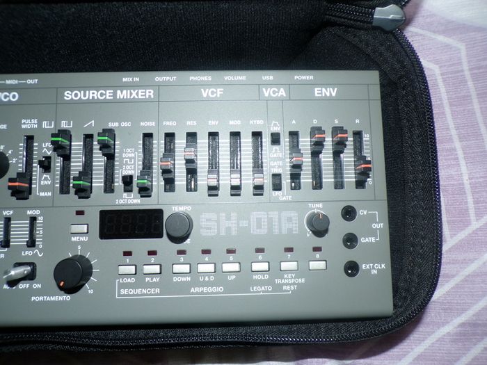 Roland SH-01A Grey Boutique Synth