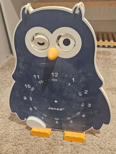 Janod owly clock and blackboard