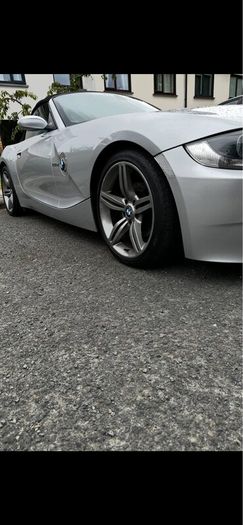2007 BMW Z4 2.5L 6- speed Manual