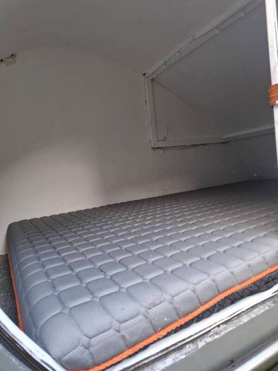 Teardrop camper
