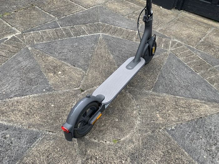 Xiaomi Ninebot 1S Like New Road Legal Electric scooter