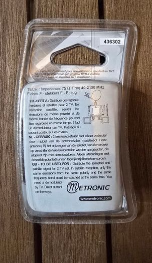 METRONIC Splitter Sat 2 Outputs Shielded