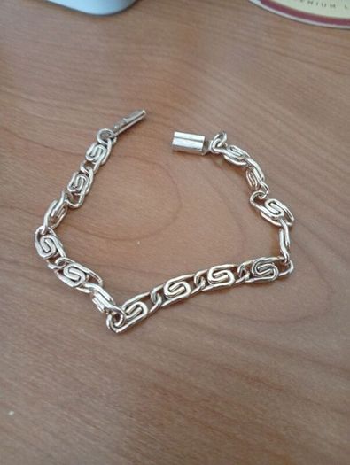 bracelet's