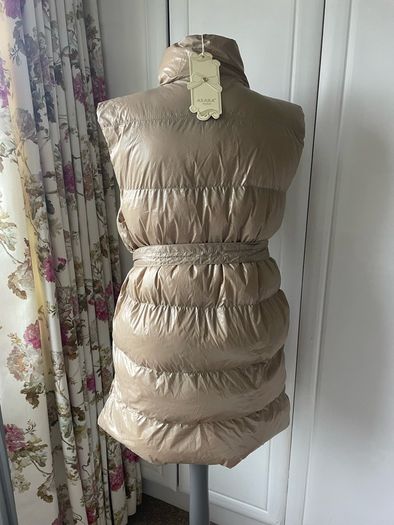 Bnwt gilet beige mid length gilet free size 10/14