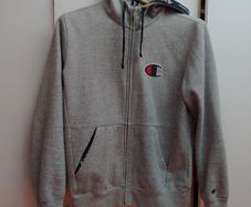 Champion Men's Hoodie - Medium