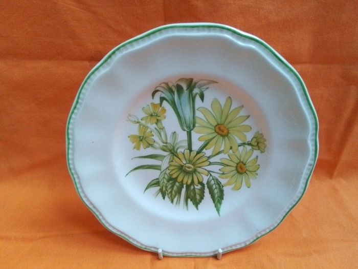 Unicorn Tableware " Butterfield" Collectors Plate