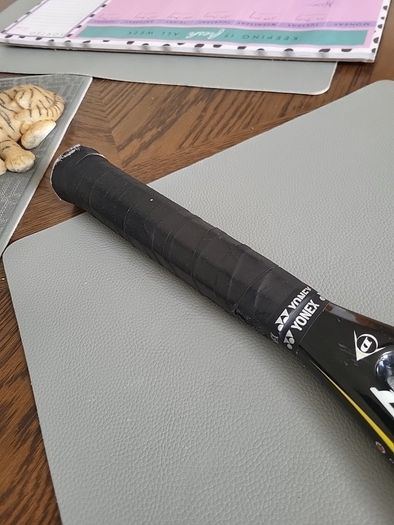 Tennis racket dunlop yonex