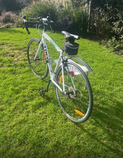 Trek Lexa S Road Bike Excellent Condition Size 52cm