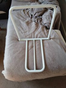 Bed Rail.