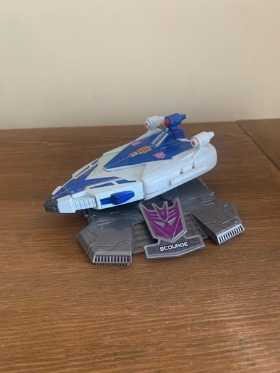 Transformers scourge titanium series