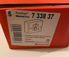 NEW - Fused connection unit Synergy - Double pole switched + cord outlet + Led - metalclad