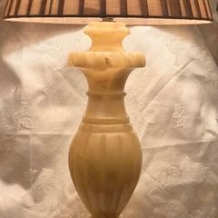 itialian alabaster lamp