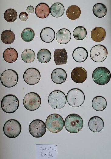 Selection of 32 Vintage Wrist & Fob Watch Dials