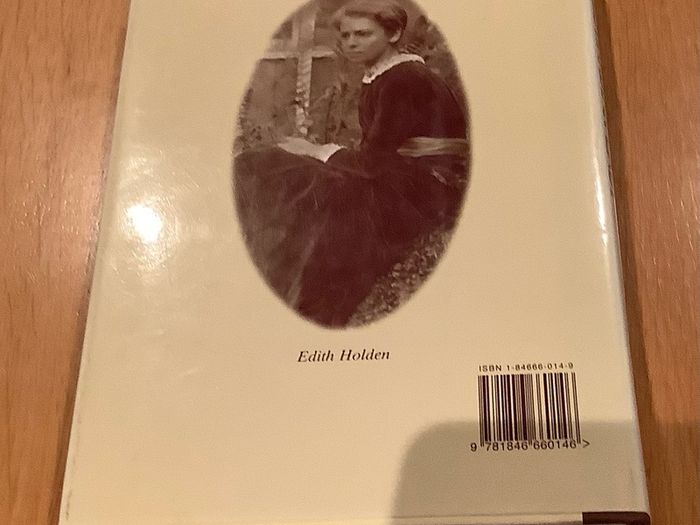 The Country Diary of an Edwardian Lady by Edith Holden