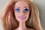 Vintage 1999 Barbie Doll