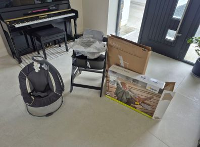 Hauck high chair and bouncer