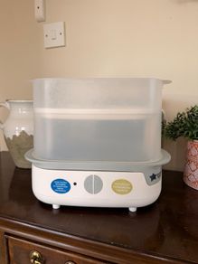 Tommee Tippee Bottle sterilizer