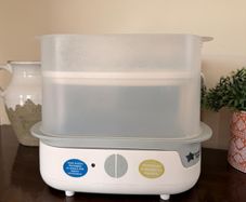 Tommee Tippee Bottle sterilizer