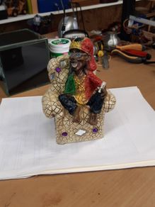 Hippie figurine