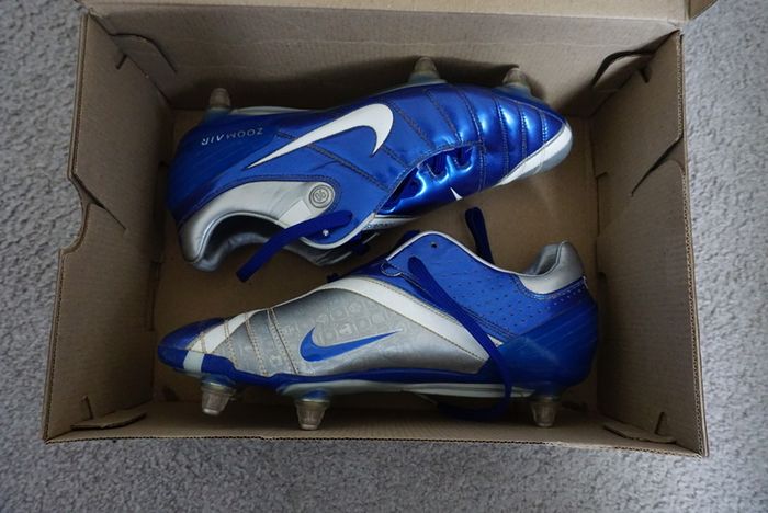 Football Boots Nike Total 90 Supremacy Blue (2006) Size 7UK SG