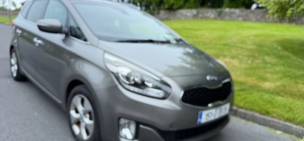 Kia Carens