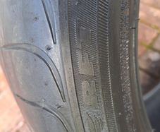 Bridgestone Turanza 275/40/18 Rft Used / never Damaged