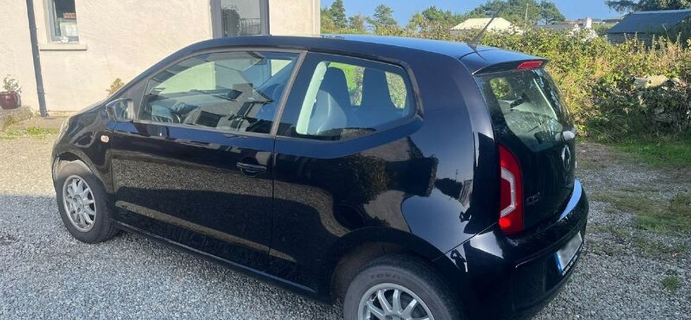 Volkswagen up! 2015 - Automatic - Low Mileage
